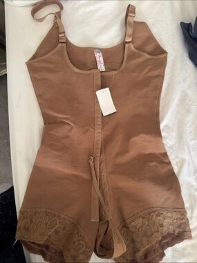Miracle Brown Lace-Trim Full Body faja shaper